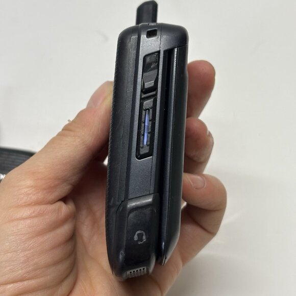 (2) Two Motorola Nextel i576 Walkie Talkies w/ Direct Talk and Enhanced Privacy - Picture 16 of 16